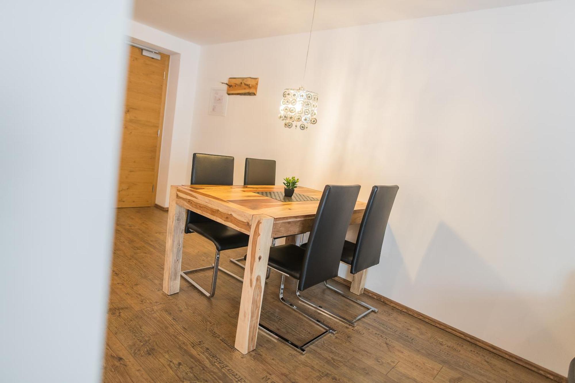 Residence Martell Mountains Екстер'єр фото
