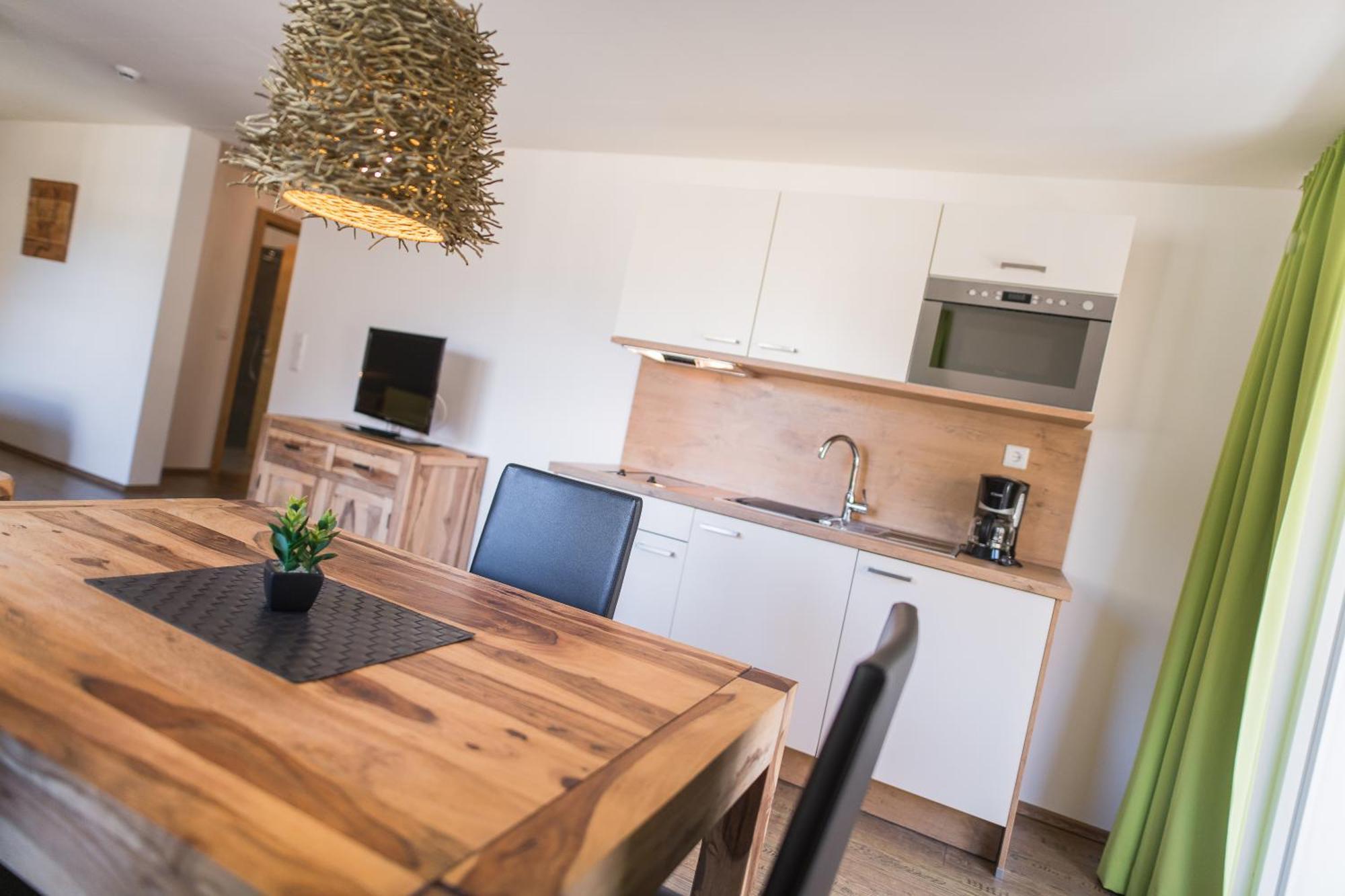 Residence Martell Mountains Екстер'єр фото